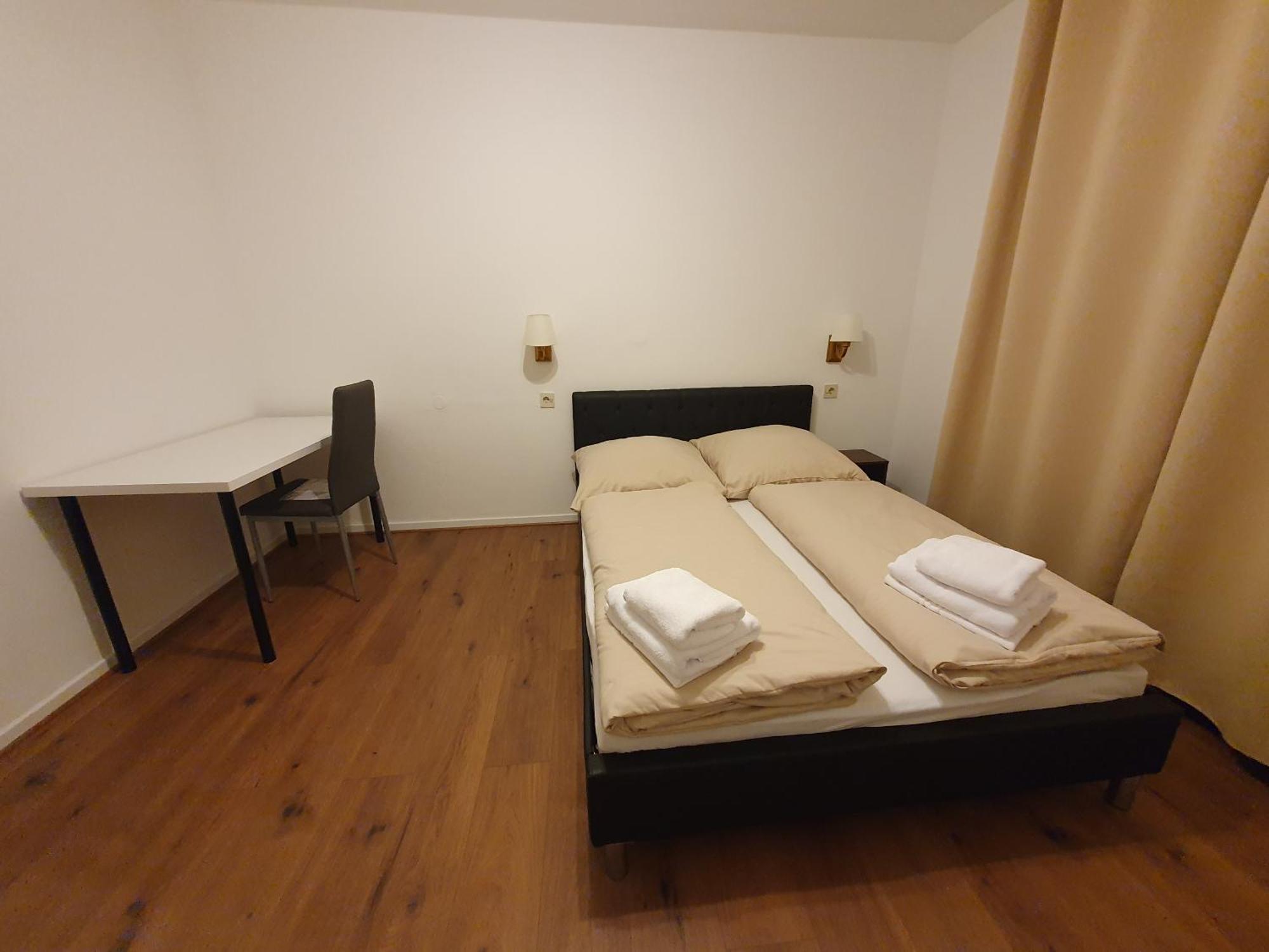 Gemuetliches Privatzimmer Mit Franzoesischem Doppelbett An Der Universitaetsklinik Mainz Apartment Exterior photo